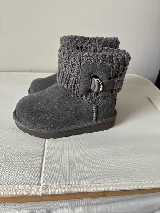 UGG Other - UGG Kids Gray Knit Cuff Suede Boots